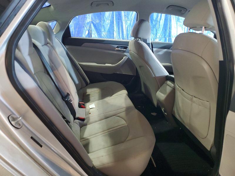 Photo 10 from auction – 2018 HYUNDAI SONATA SE with VIN 5NPE24AF4JH722456