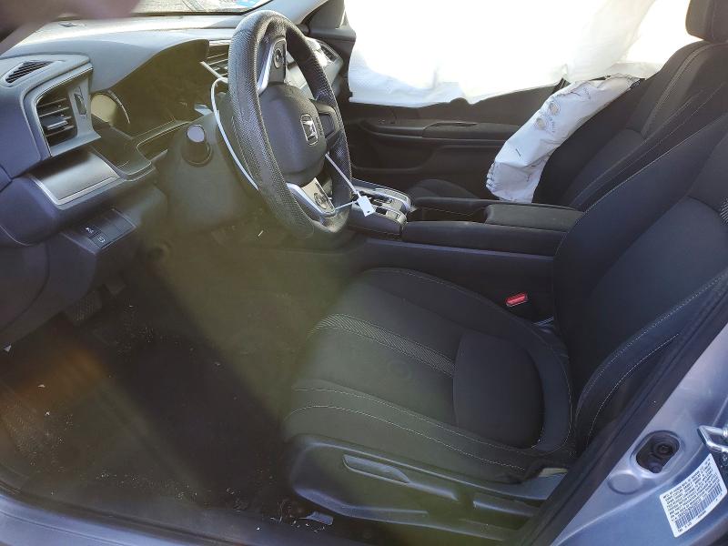 Photo 7 from auction – 2017 HONDA CIVIC LX with VIN 19XFC2F50HE200170