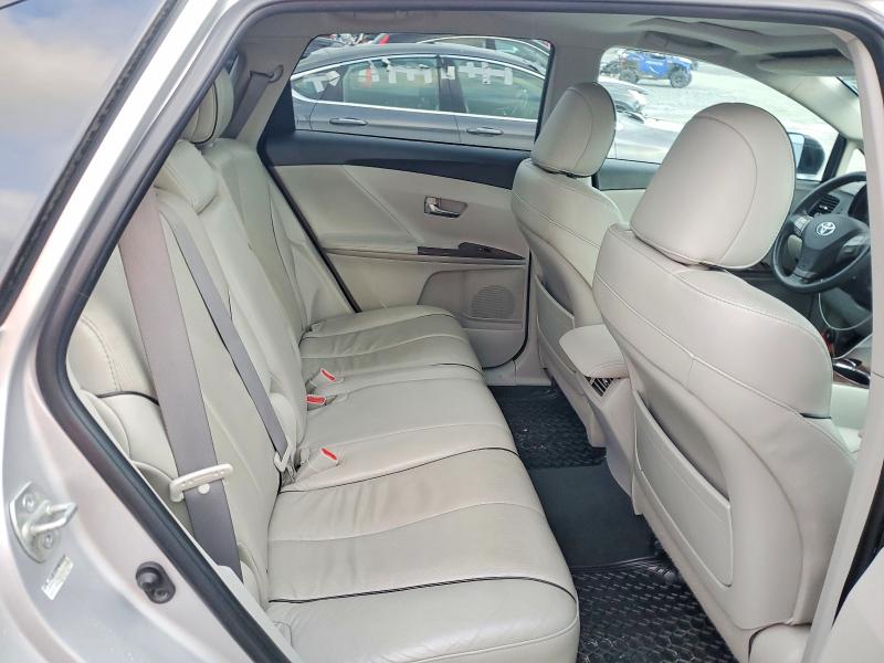 Photo 11 from auction – 2010 TOYOTA VENZA with VIN 4T3BA3BB9AU013266