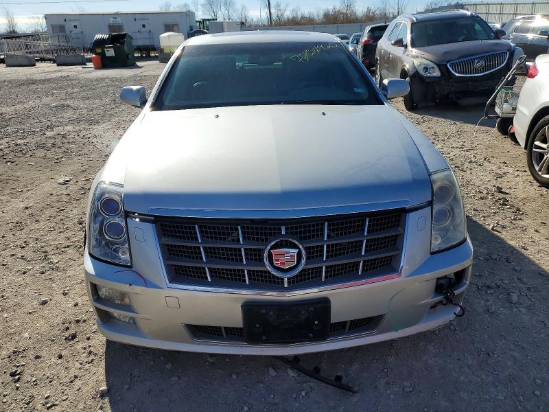 Photo 5 from auction – 2009 CADILLAC STS with VIN 1G6DZ67A690156018
