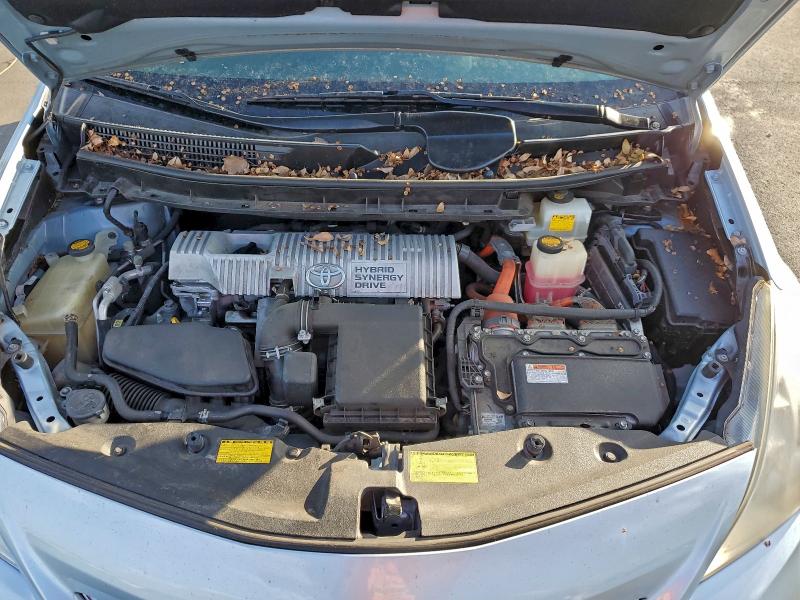 Photo 11 from auction – 2013 TOYOTA PRIUS V with VIN JTDZN3EU3D3188619