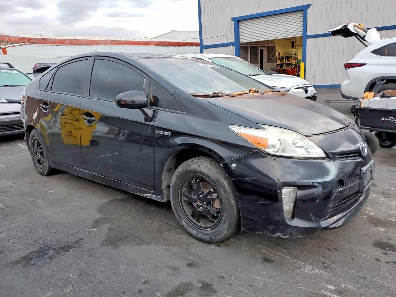 Photo 4 from auction – 2015 TOYOTA PRIUS with VIN JTDKN3DU5F1978909