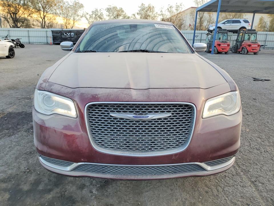 Photo 5 from auction – 2020 CHRYSLER 300 TOURIN with VIN 2C3CCAAG8LH201087