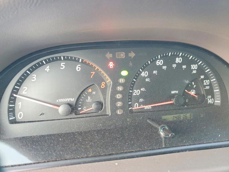 Photo 9 from auction – 2003 TOYOTA CAMRY with VIN 4T1BE32K73U185960