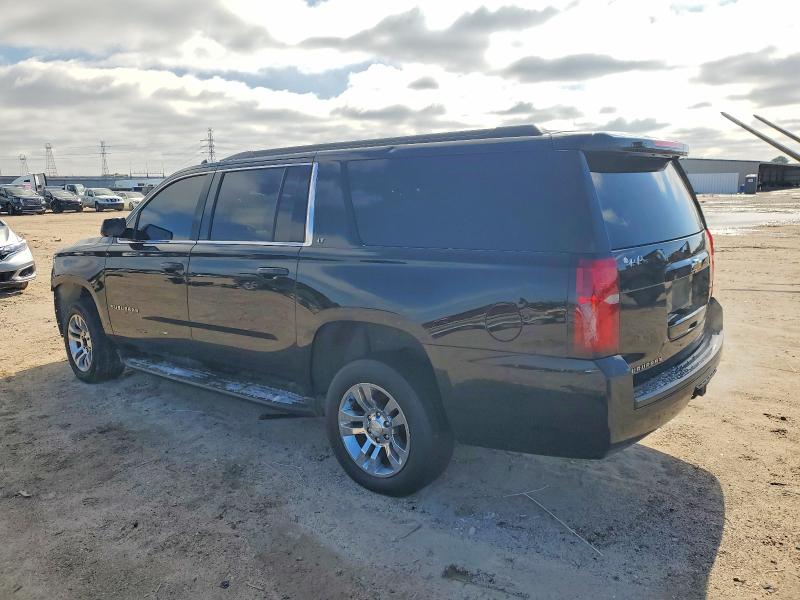 Photo 2 from auction – 2019 CHEVROLET SUBURBAN C with VIN 1GNSCHKC2KR122595