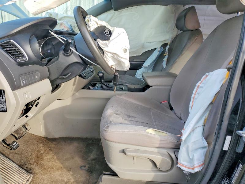 Photo 7 from auction – 2016 KIA SEDONA with VIN KNDMA5C10G6124602