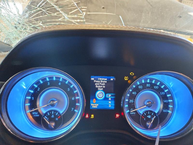 Photo 9 from auction – 2013 CHRYSLER 300C VARVA with VIN 2C3CCAJT5DH621808