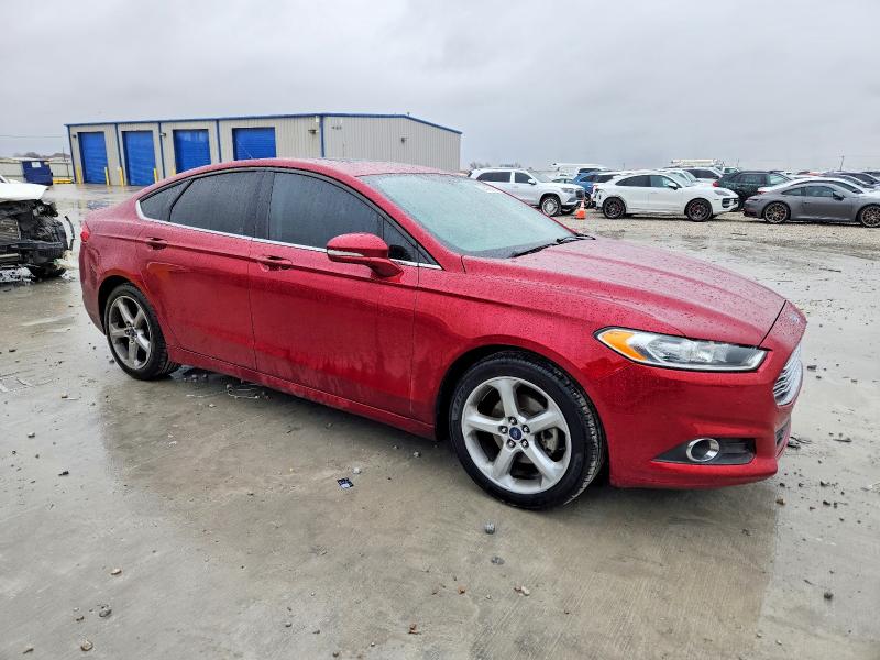 Photo 4 from auction – 2016 FORD FUSION with VIN 3FA6P0HD3GR394901