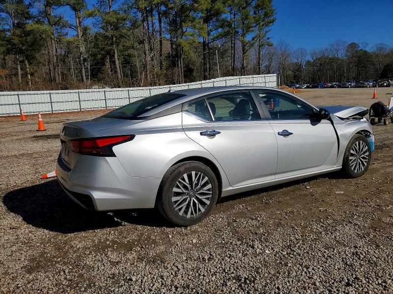 Photo 3 from auction – 2024 NISSAN ALTIMA with VIN 1N4BL4DV3RN376615