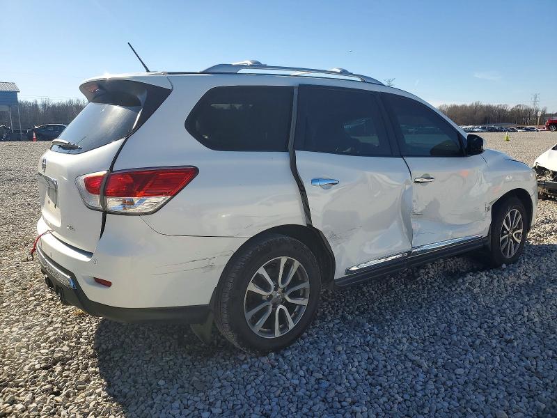 Photo 3 from auction – 2013 NISSAN PATHFINDER with VIN 5N1AR2MNXDC648831