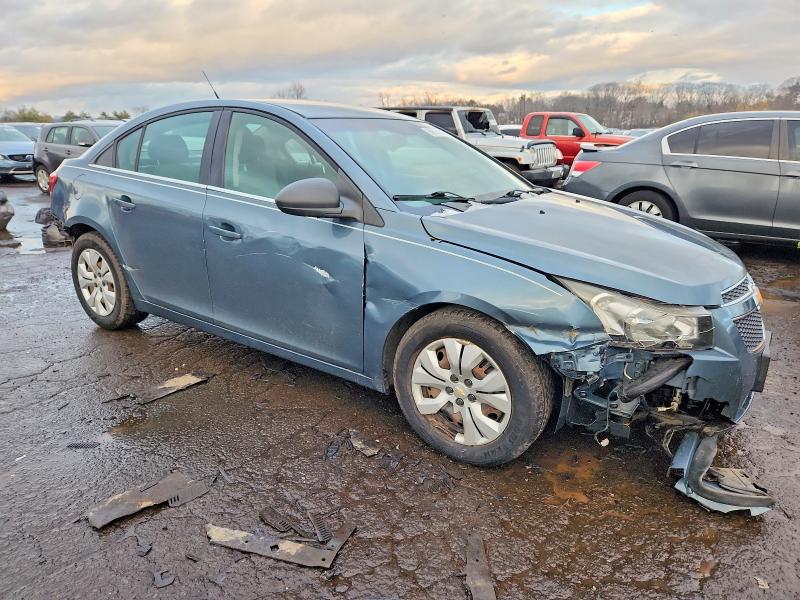 Photo 4 from auction – 2012 CHEVROLET CRUZE LS with VIN 1G1PC5SH2C7214529