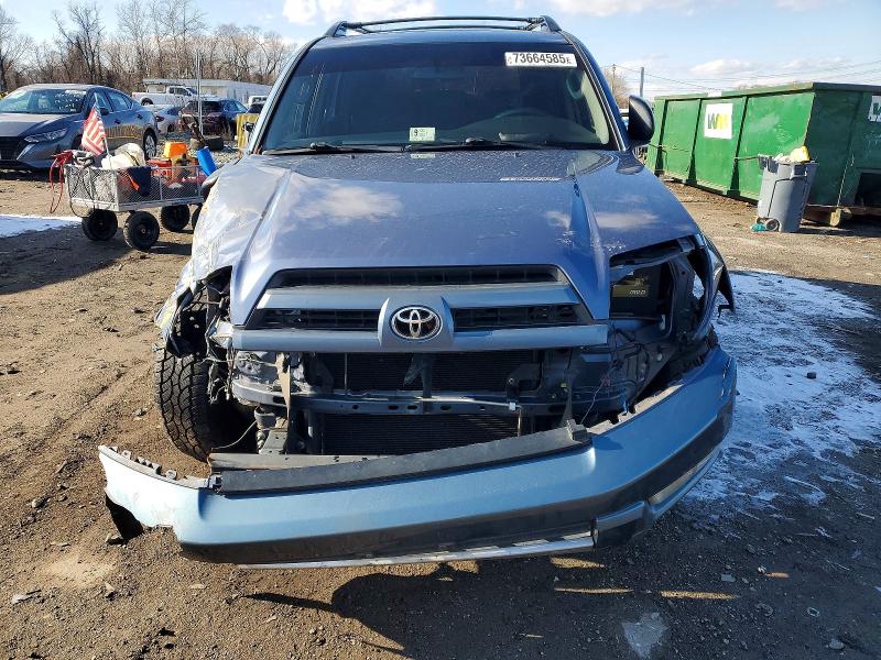 Photo 5 from auction – 2004 TOYOTA 4RUNNER SR with VIN JTEBU14RX40031088