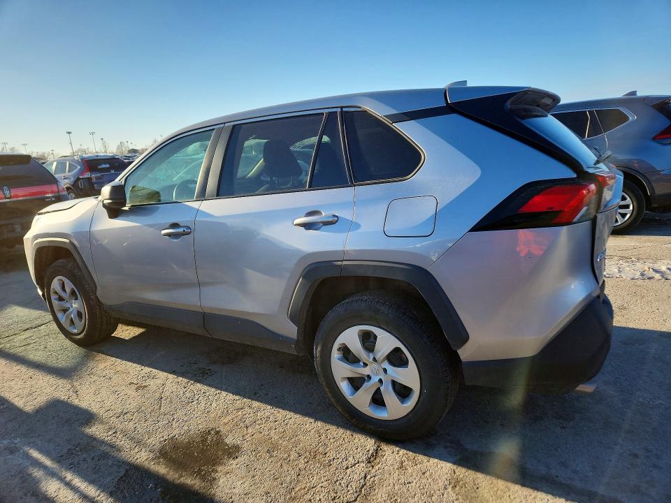 Photo 2 from auction – 2023 TOYOTA RAV4 with VIN 2T3F1RFV2PC351899