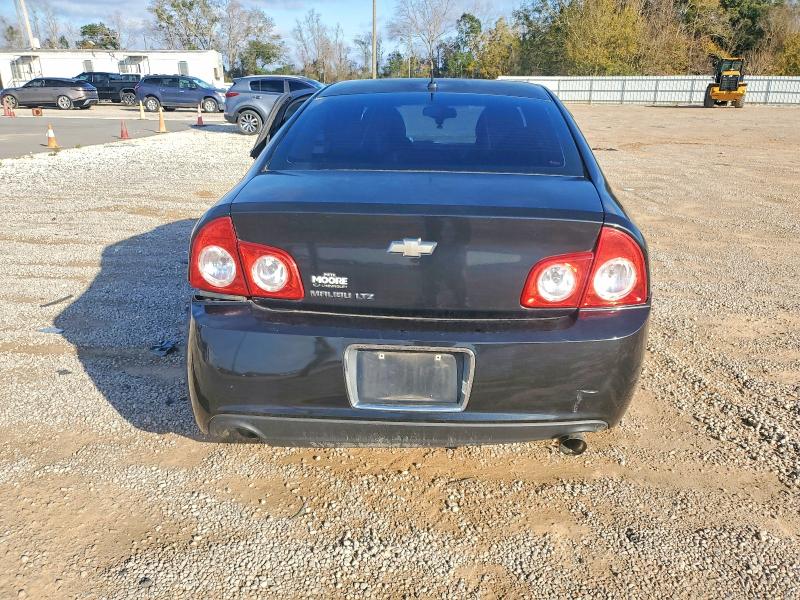 Photo 6 from auction – 2010 CHEVROLET MALIBU LTZ with VIN 1G1ZE5E76AF291915