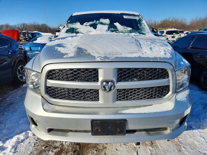 Photo 5 from auction – 2018 RAM 1500 ST with VIN 1C6RR7FG1JS348333