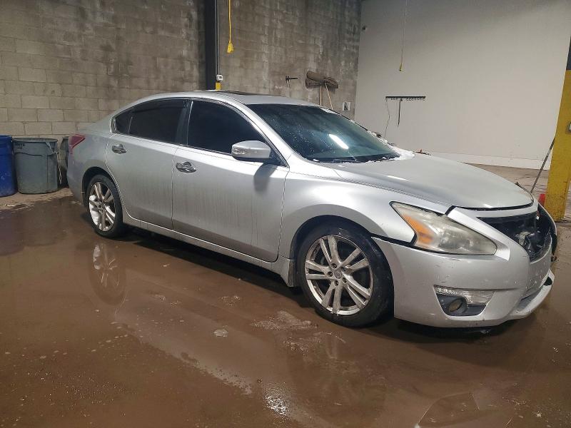 Photo 4 from auction – 2013 NISSAN ALTIMA 3.5 with VIN 1N4BL3AP1DC162064