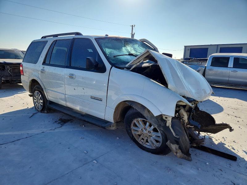 Photo 4 from auction – 2008 FORD EXPEDITION with VIN 1FMFU15538LA21973