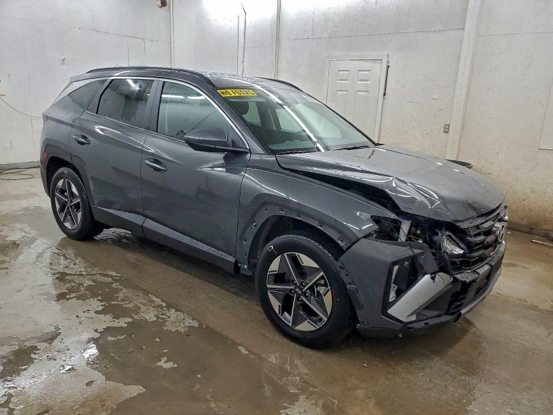 Photo 4 from auction – 2026 HYUNDAI TUCSON SEL with VIN 5NMJB3DE0TH661246