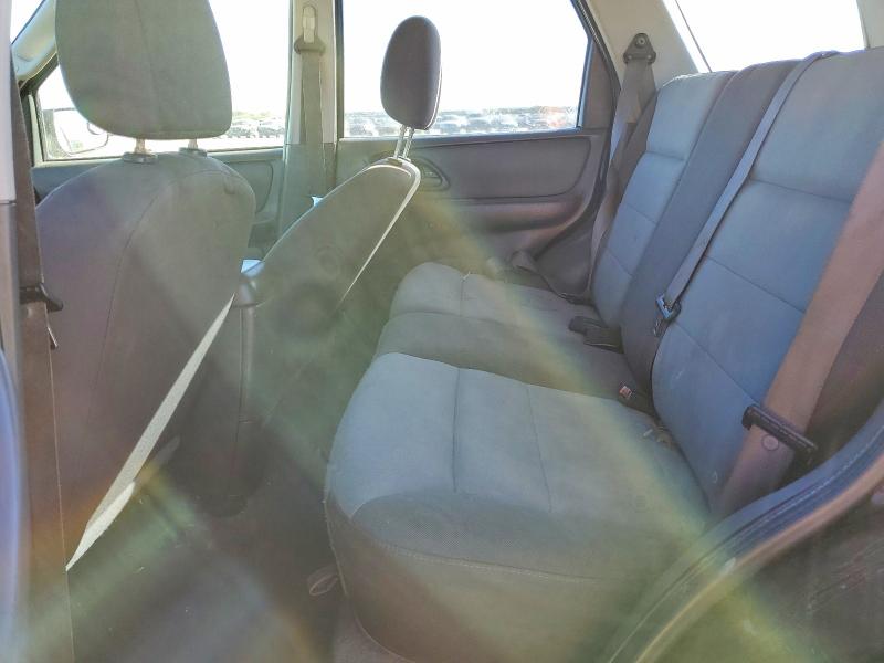 Photo 10 from auction – 2005 FORD ESCAPE with VIN 1FMYU02Z45KA70319