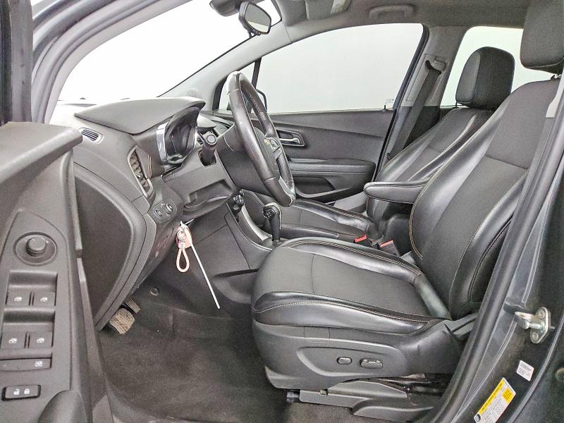 Photo 7 from auction – 2018 CHEVROLET TRAX 1LT with VIN 3GNCJLSB2JL232315