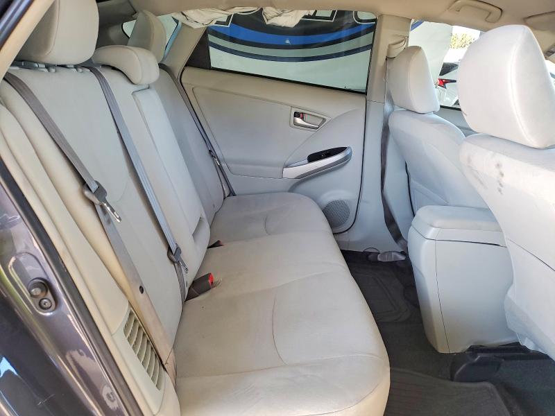 Photo 10 from auction – 2014 TOYOTA PRIUS with VIN JTDKN3DU8E0370449