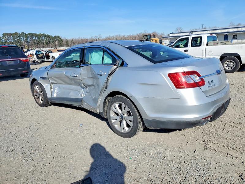 Zdjęcie 2 z aukcji – 2010 FORD TAURUS SEL z VIN 1FAHP2EW7AG128001
