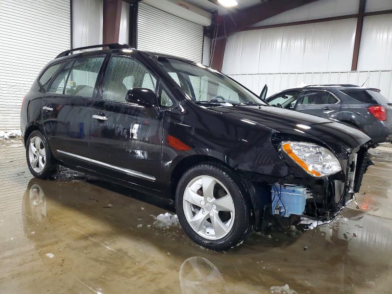 Photo 4 from auction – 2009 KIA RONDO BASE with VIN KNAFG529397276009