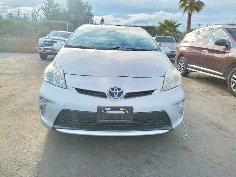 Photo 5 from auction – 2012 TOYOTA PRIUS with VIN JTDKN3DU9C1520012