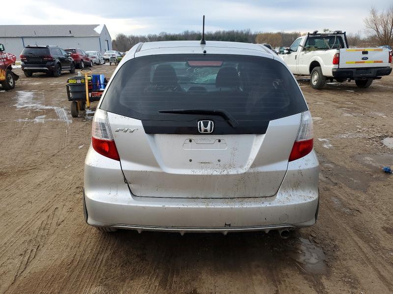 Photo 6 from auction – 2013 HONDA FIT with VIN JHMGE8H39DC025317