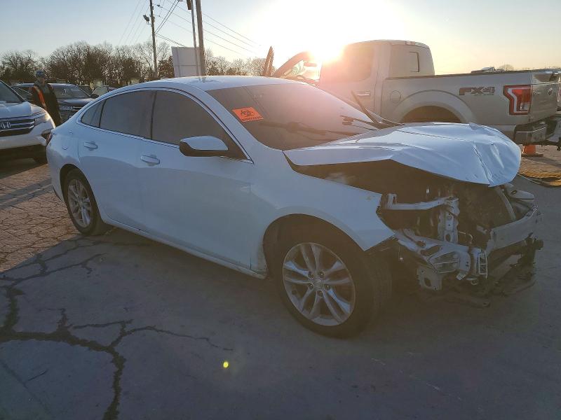 Photo 4 from auction – 2018 CHEVROLET MALIBU with VIN 1G1ZD5ST8JF202012