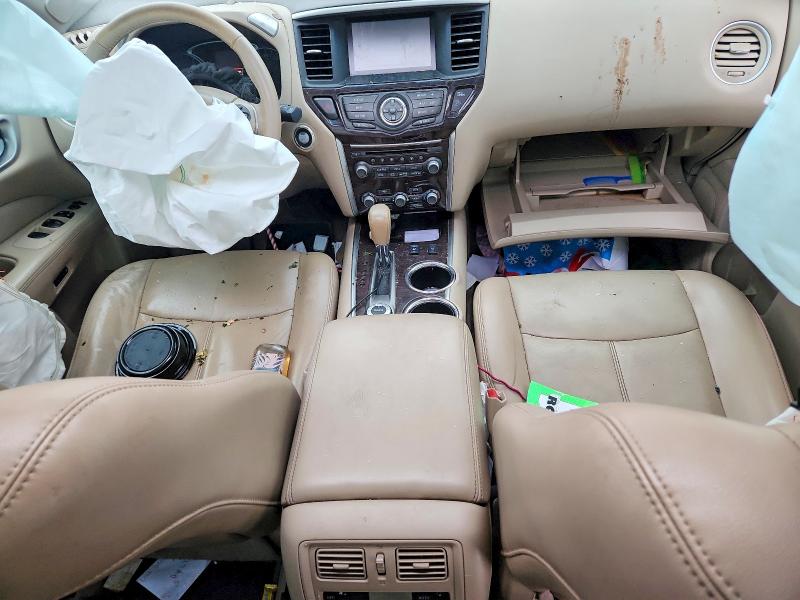 Photo 8 from auction – 2014 NISSAN PATHFINDER with VIN 5N1AR2MM1EC709752