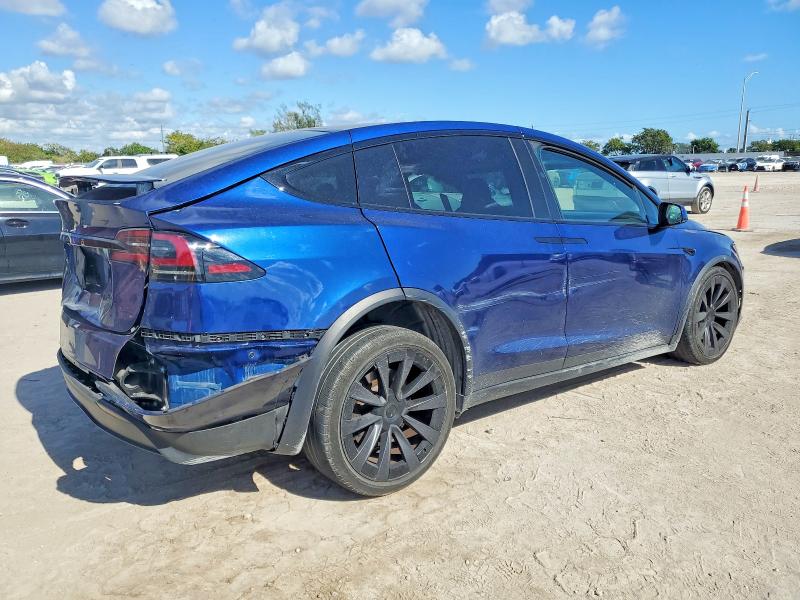 Photo 3 from auction – 2023 TESLA MODEL X with VIN 7SAXCAE52PF401726