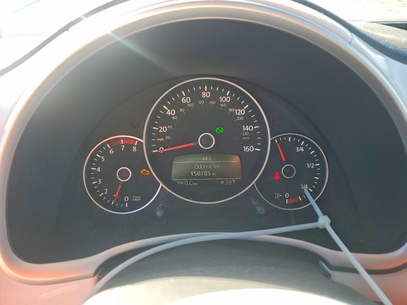 Photo 9 from auction – 2012 VOLKSWAGEN BEETLE with VIN 3VWJP7AT0CM612425