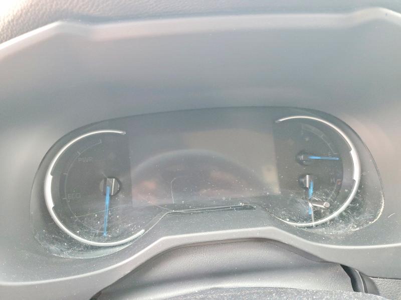 Photo 9 from auction – 2023 TOYOTA RAV4 XLE P with VIN JTMB6RFV2PD112557