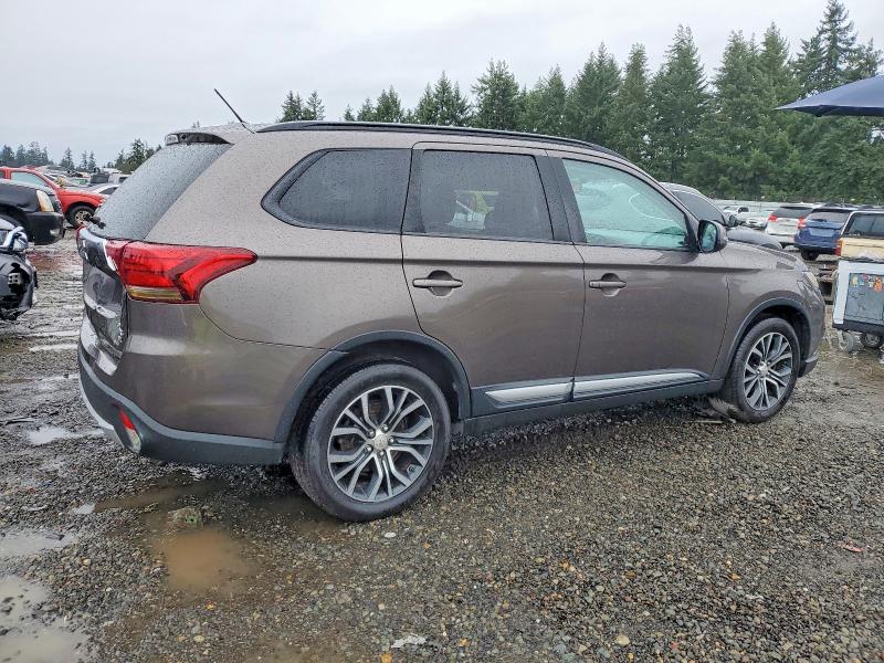 Photo 3 from auction – 2016 MITSUBISHI OUTLANDER with VIN JA4AZ3A36GZ038627