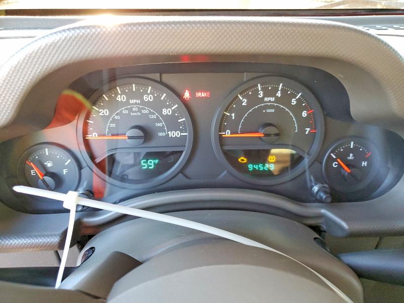 Photo 9 from auction – 2008 JEEP WRANGLER X with VIN 1J4FA24108L635603