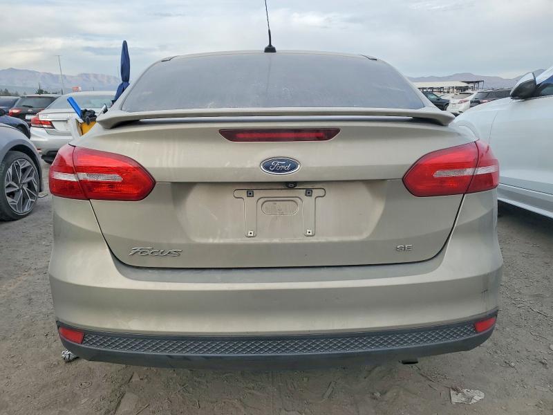 Photo 6 from auction – 2015 FORD FOCUS SE with VIN 1FADP3F28FL324611