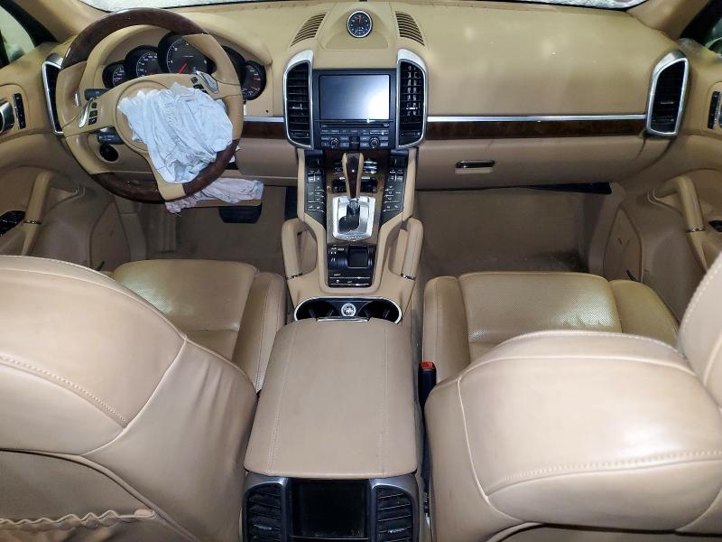Photo 8 from auction – 2013 PORSCHE CAYENNE with VIN WP1AF2A23DLA32894
