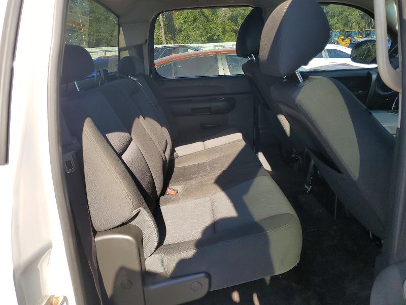 Photo 10 from auction – 2013 CHEVROLET SILVERADO with VIN 3GCPKSE79DG269352