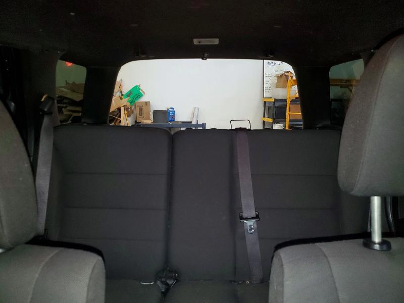 Photo 10 from auction – 2010 FORD ESCAPE XLT with VIN 1FMCU0DG4AKC26701