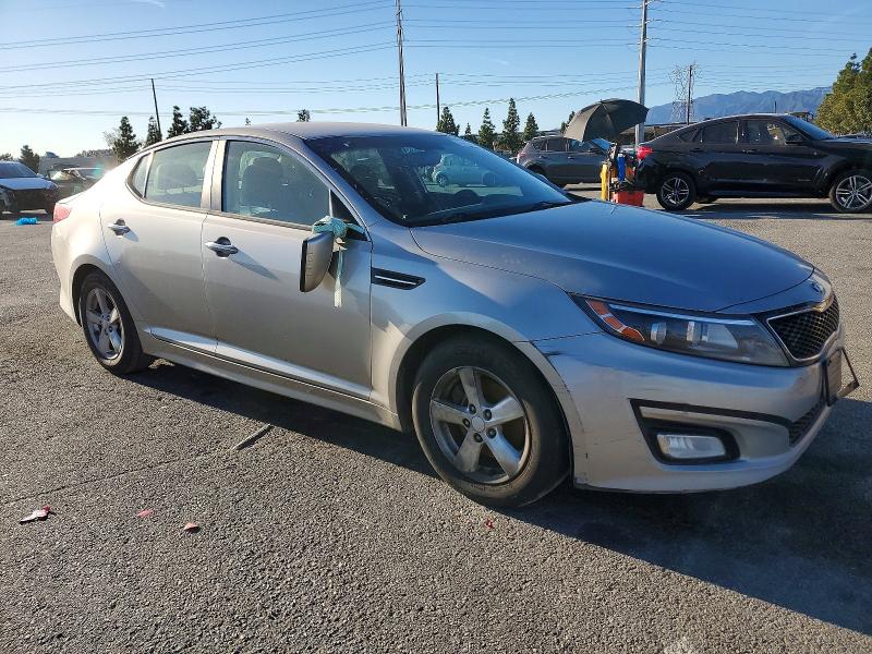 Photo 4 from auction – 2015 KIA OPTIMA LX with VIN KNAGM4A70F5574936