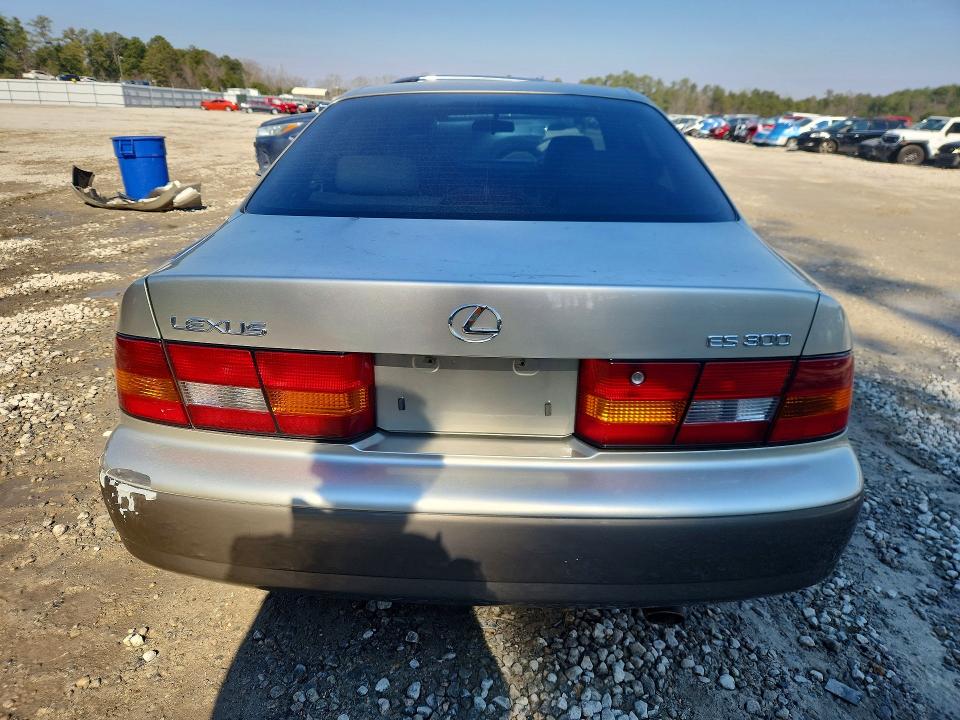 Photo 6 from auction – 1999 LEXUS ES with VIN JT8BF28G2X0217871