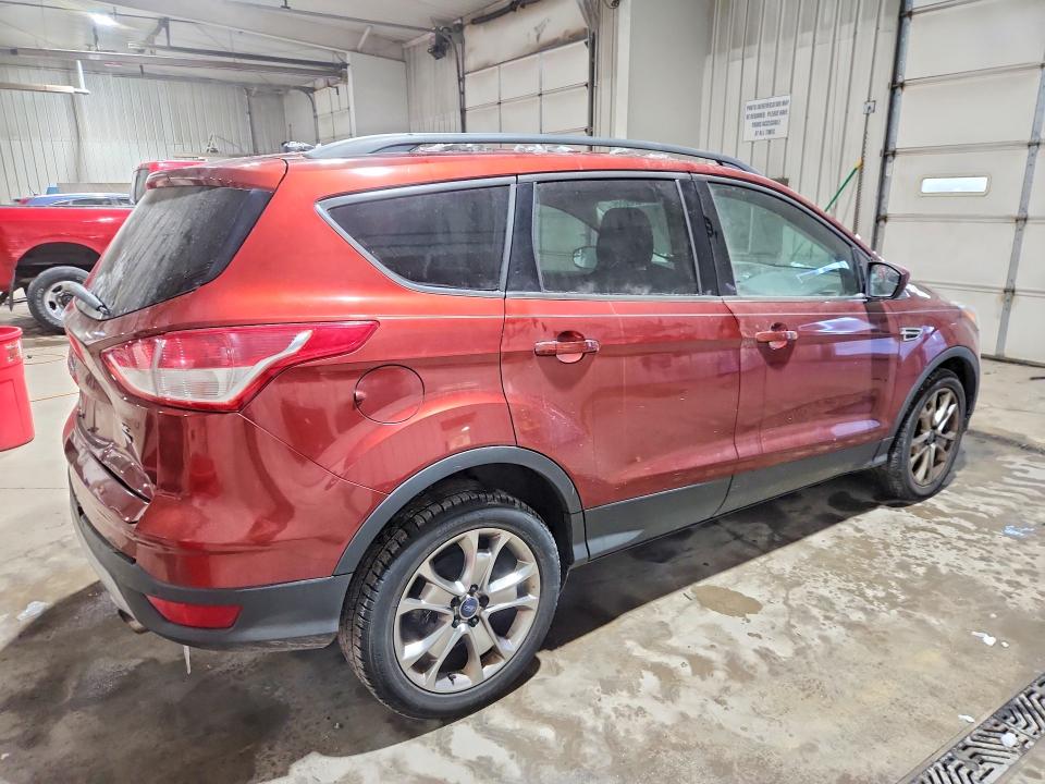 Photo 3 from auction – 2014 FORD ESCAPE with VIN 1FMCU9GX4EUA34639