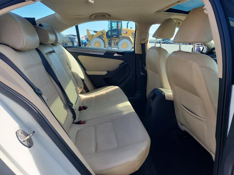 Photo 10 from auction – 2017 VOLKSWAGEN JETTA with VIN 3VWDB7AJ6HM236671