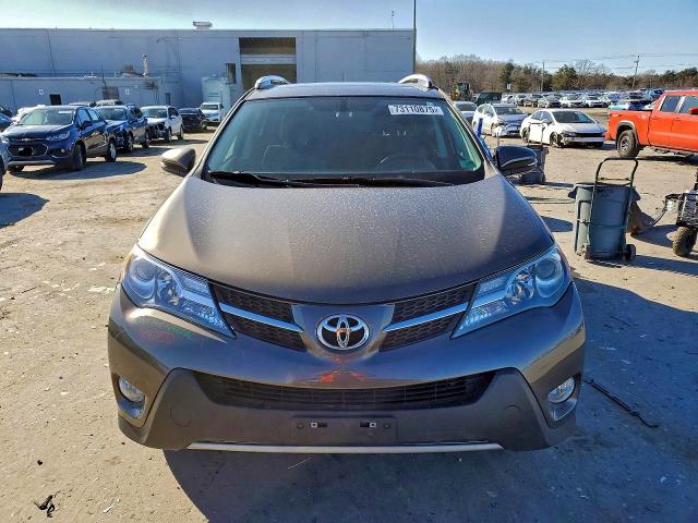 Photo 5 from auction – 2013 TOYOTA RAV4 XLE with VIN 2T3RFREV4DW006948