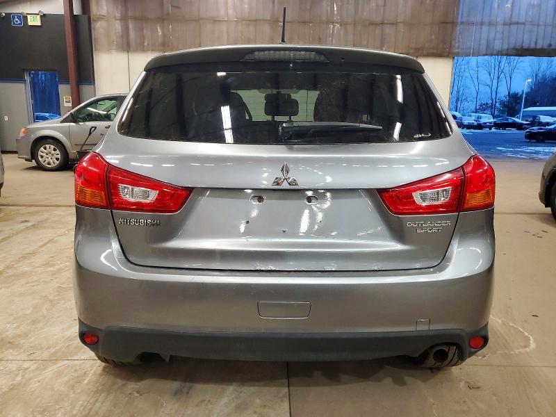 Photo 6 from auction – 2016 MITSUBISHI OUTLANDER with VIN JA4AR3AU2GZ053361