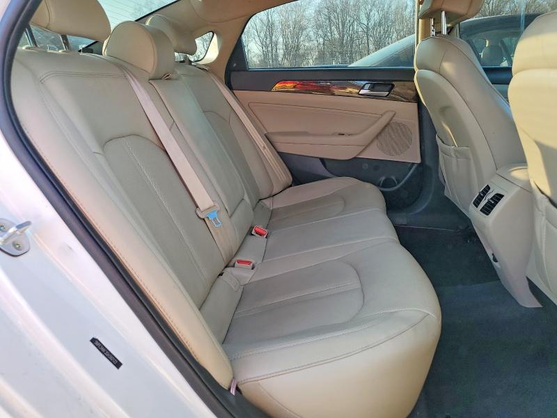 Photo 10 from auction – 2016 HYUNDAI SONATA SPO with VIN 5NPE34AF3GH392122
