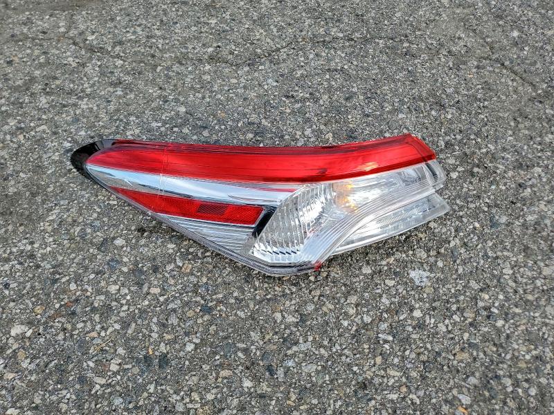 Photo 12 from auction – 2020 TOYOTA CAMRY with VIN 4T1J31AK8LU540819