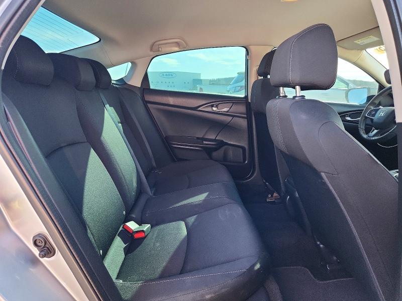 Photo 10 from auction – 2016 HONDA CIVIC LX with VIN 19XFC2F52GE010935