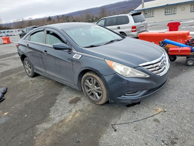 Photo 4 from auction – 2011 HYUNDAI SONATA GLS with VIN 5NPEB4AC4BH007927